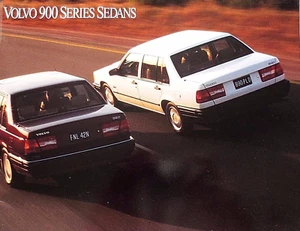 1993 VOLVO 900 SERIES SEDANS SALES BROCHURE CATALOG ~ 28 PAGES - Picture 1 of 12