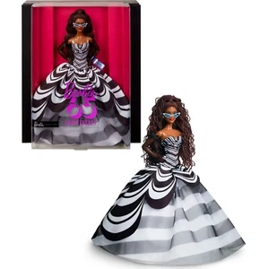Barbie Signature 65th Aniversry Muñeca Coleccionable Pelo Castaño Negro y Blanco Vestido - Imagen 1 de 6