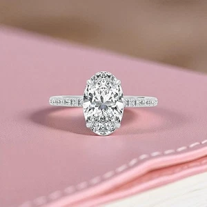 950 Platin Diamant Verlobungsring 3,25 ct Ovalschliff IGI-zertifiziert im... - Foto 1 di 7