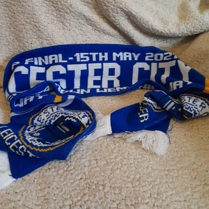 Bufanda Leicester City Fan FA Cup Final 2021 - Imagen 1 de 4