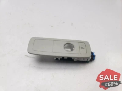 VOLKSWAGEN TOUAREG 7P INTERIOR TECHO TRASERO IZQUIERDO LECTURA CONFORT PANEL DE LUZ 2011 Foto 1 de 4