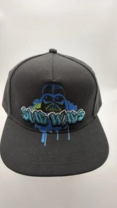 Star Wars Darth Vader Graffiti Portrait Mütze Jugend Kappe-Box Mittagessen exklusiv neu mit Etikett - Bild 1 von 10