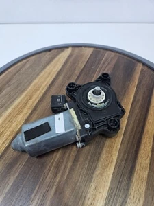 03 04 05 06 MERCEDES S-CLASS Right Power Window Motor 220 Type Front 2118203042 - Picture 1 of 8