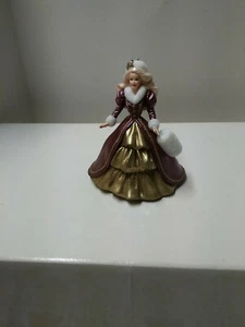 Hallmark 1996 'Holiday Barbie' Keepsake Ornament - Picture 1 of 8