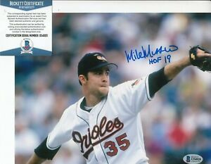 MIKE MUSSINA signed (BALTIMORE ORIOLES) Baseball 8X10 photo BECKETT BAS U54020