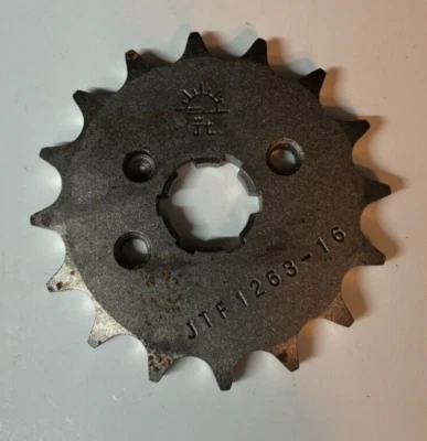 Piñones delanteros de acero JT (16T) para Suzuki y Yamaha JTF1263-16 Foto 1 de 3