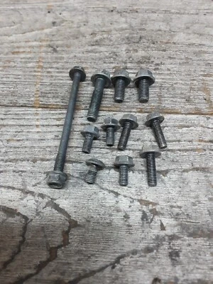 2007 07 07-13 Suzuki V-Strom V Strom DL1000 топливный бак монтаж кронштейн болты - Изображение 1 из 4