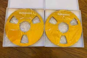 10.5 Inch Metal Reels Aluminum GOLD Pair For Pioneer Reel To Reel Deck - Picture 1 of 2