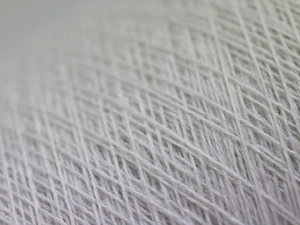 S17 (44€/kg) 250g SUPERSOFT MERINO SCHURWOLLE HELLGRAU (44/2) Zwirn Wolle Strick - Bild 1 von 3