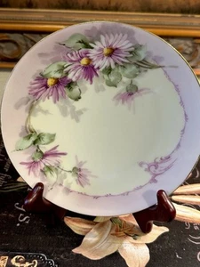 "Antiguo-Silesia-con marca de corona-plato de gabinete de 6,25""-Zinnias púrpura-pintado a mano-💜" - Imagen 1 de 6