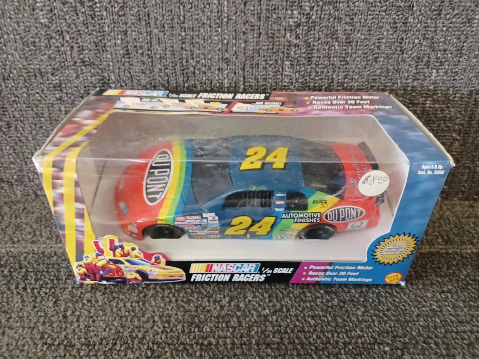 ToyBiz Vintage 1998 Jeff Gordon #24 Dupont Friction Racer Nuevo en caja DuPont Chevy 1/24 Foto 1 de 1