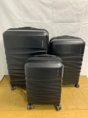 American Tourister Hardside Luggage Set 3-Piece - Black - Image 1 of 4