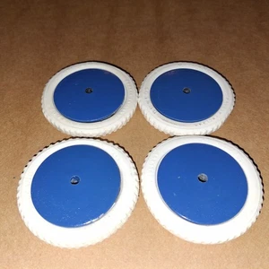 8 X PCS(4 EACH WHEEL AND TYRE) PRE WAR MECCANO CONSTRUCTOR CAR(NO.2) - Picture 1 of 2