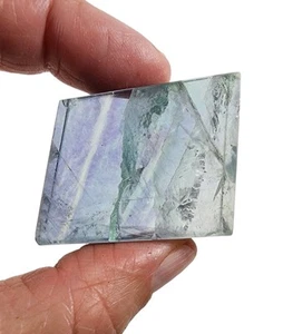 Losa pulida de cristal de fluorita con bandas 25,6 gramos. - Imagen 1 de 2