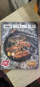 AMC Walking Dead Official Cookbook and Survival Guide by Lauren Wilson 2019 HC - Bild 1 von 2