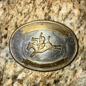 Fibbia per cintura vintage tedesca argento Bucking Bronco cavaliere, western, cowboy - Foto 1 di 7