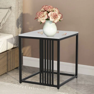 Mesa auxiliar minimalista de piedra de mármol con marco negro y tapa blanca Mesas de centro laterales  Foto 1 de 4