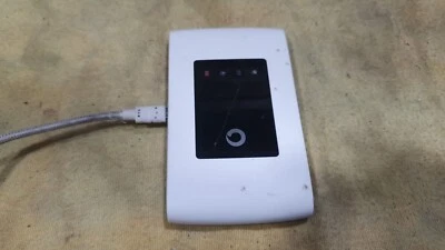 Vodafone R218 Mobile Wifi HOTSPOT Dongle Internet DNGL119 - Immagine 1 di 4