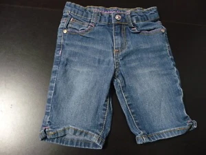 ARIZONA JEANS SIZE 5 SLIM WITH EMBROIDERED BUTTERFLIES - Picture 1 of 2
