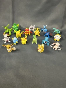 Lote de 18 - Mini figuras Pokémon - Imagen 1 de 10