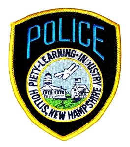 HOLLIS NEW HAMPSHIRE NH Parche de Policía TRIBUNAL BANDERA DE EE. UU. CONJUNTO AVIÓN 4S - Imagen 1 de 1