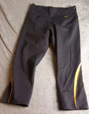 Nike Women's DRI-FIT Yoga Athletic Capris Leggings Logo Gray Pants,Size Medium  - Image 1 of 4