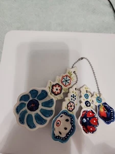 Anthropologie 4 Measure Up Nesting Measuring Spoons Ceramic. Colorful - Picture 1 of 11