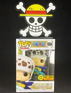 Pop Cave 2025 - ONE PIECE: TRAFALGAR LAW Hot Topic Exclusive GLOW-IN-THE-DARK - Picture 1 of 12