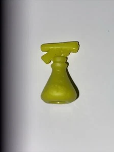 LITTLEST PET SHOP LPS Spray Bottle Accessory LPSA Replacement - Picture 1 of 2