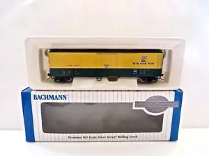 HO Bachmann 17905 Silver Series C&NW Steel Boxcar Reefer New Low Shipping - Picture 1 of 8