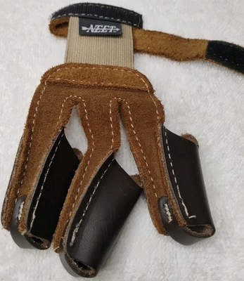 neet archery glove Small Brown - Image 1 of 4