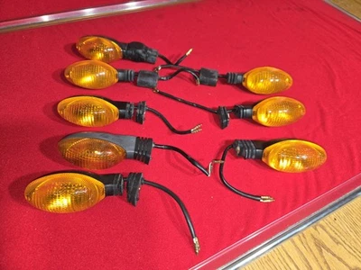 Ducati Monster 620 2003 señales de giro delanteras y traseras izquierda derecha para piezas Foto 1 de 4