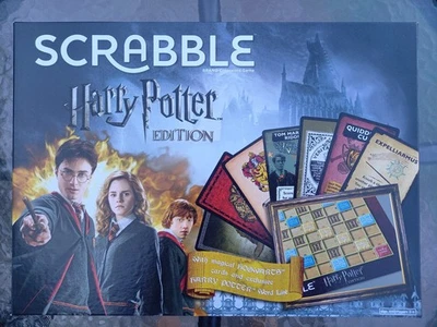 SCRABBLE HARRY POTTER EDITION BOARD GAME 100% COMPLETE 2016 VG USED CONDITION - Image 1 of 3