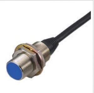 Keyence EV-118MC Inductive Proximity Sensors, Main Unit, Shielded Type, M18 - Picture 1 of 1