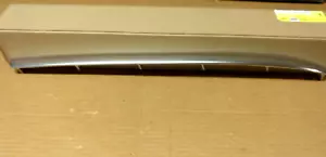 2017-2022 Cadillac XT5 Left Rear Bumper Fascia Chrome Trim OEM# 84795603 - Picture 1 of 13