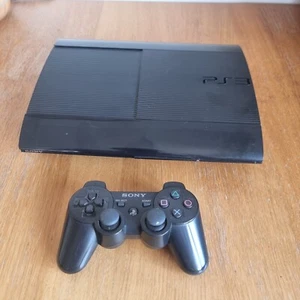 Console Playstation 3 Super Slim 12GB Nera PS3 + Controller e Cavo FUNZIONANTE - Foto 1 di 8