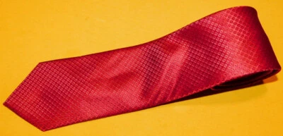 CORBATA DELGADA STAFFORD MOTIVO LUNARES ROJOS TODO POLIÉSTER - NUEVA CON ETIQUETAS - CORBATAS - CORBATAS DE DISEÑADOR. Foto 1 de 4