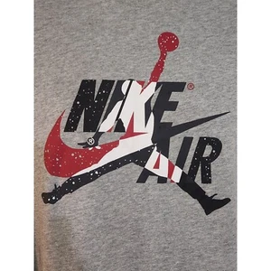 Nike Air Jordan Graphic T-Shirt Short Sleeve Top Tee Youth RN# 81917 XL - Picture 1 of 4
