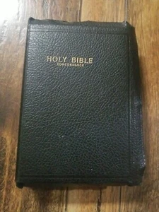 Holy Bible KJV Leather Red Letter Edition Concordance World Publishing - Read - Picture 1 of 4