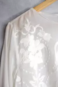 BNWT $149 DJ cream silk.cotton boho embroidered top Sz 8.10.12 EUC - Picture 1 of 11