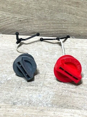 Sierra de cadena Craftsman S1450, S1600, S1800 42CC (tapa de gas y aceite) OME USADA Foto 1 de 3