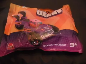 Wendy’s Square Cup Derby Guitar Glider Kids Meal Toy Unopened - Picture 1 of 3