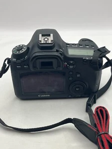 Canon EOS 6D digitale Spiegelreflexkamera nur Gehäuse - Bild 1 von 4