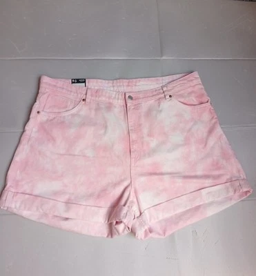 Monki Brand New Pink & White Ladies Shorts EUR Size 40 - Image 1 of 4