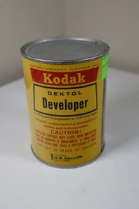 Vintage Kodak Dektol Developer Can Makes 1 Gallon - Picture 1 of 2