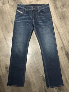 DIESEL Herren Jeans Größe W31-L32 Denim Larkee-X Straight - Bild 1 von 9
