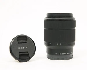 Sony FE Objektiv 28–70 mm f/3,5–5,6 OSS Weitwinkel bis Porträtlängenbereich SEL2870 - Bild 1 von 7