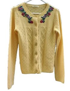 Vintage handmade embroidered 100% wool yellow cardigan sweater. CLEAR LAND brand