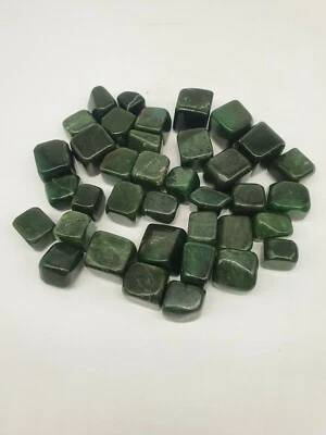 Jade Nephrit Trommelstein Anhänger Naturstein Heilstein Edelstein - Bild 1 von 4