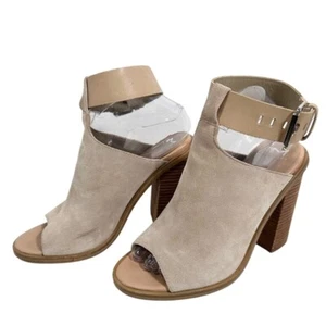 Marc Fisher Damen Sandalen Beige Leder Blockabsatz T-Riemen Schuhe Größe 8,5 M - Bild 1 von 9